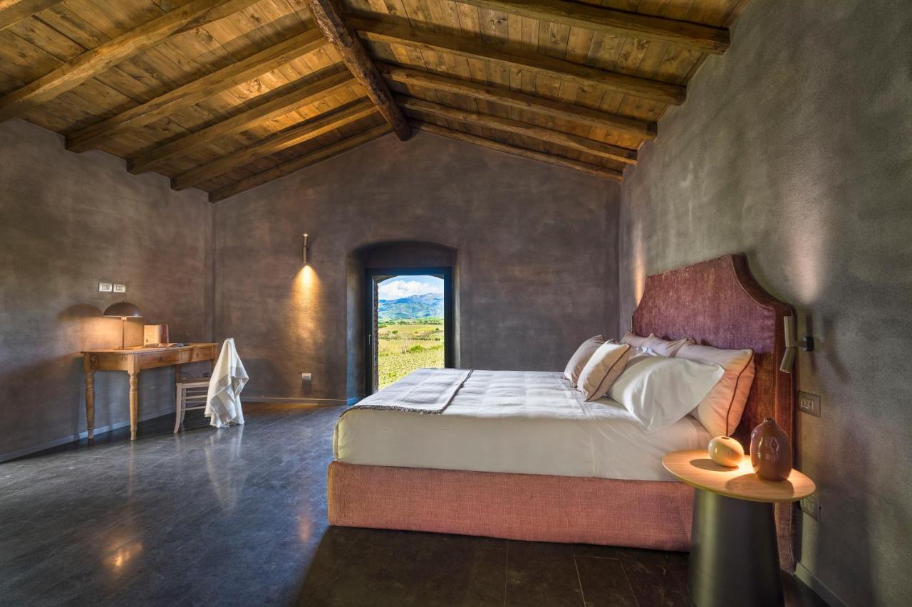 Dimora Cottanera Hotel Castiglione De Sicilia Bagian luar foto
