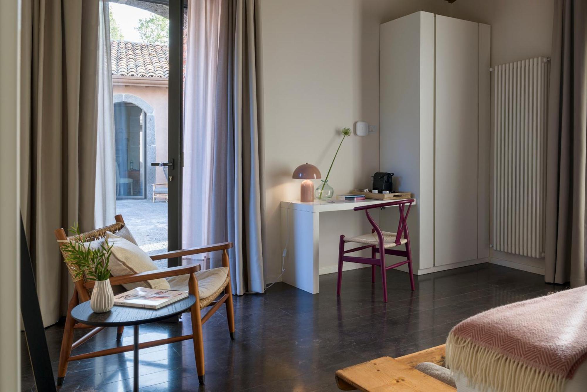 Dimora Cottanera Hotel Castiglione De Sicilia Bagian luar foto